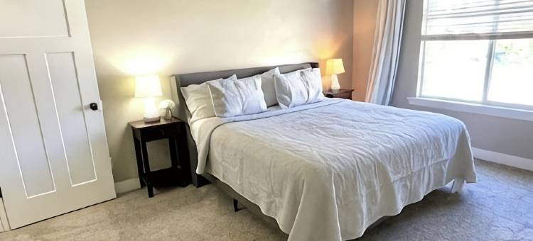 犹他谷大学, 杨百翰大学, & 高尔夫球场6卧室单层住宅(6 Bedroom Rambler Near UVU, BYU, & Golf Course)图片