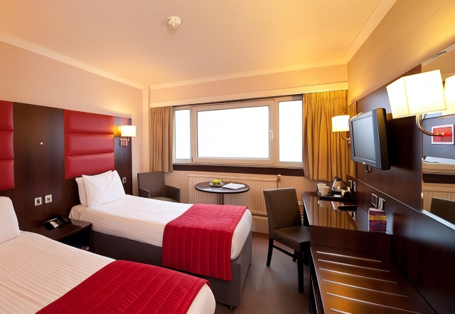 Leonardo Inn Glasgow West EndOver view