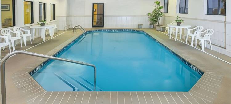 贝斯特韦斯特波林布鲁克酒店(Best Western Bolingbrook Hotel)图片