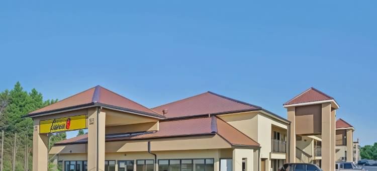 萨沃尼速8酒店(Super 8 by Wyndham Suwanee)图片