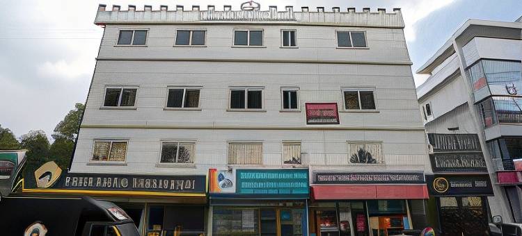 FabHotel 灯光酒店(FabHotel Lime Light)图片