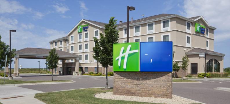 罗杰斯智选假日酒店及套房(Holiday Inn Express & Suites ROGERS by IHG)图片