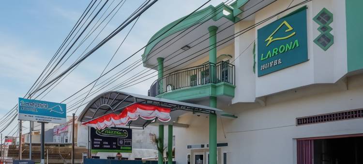 红多兹伊斯兰酒店@帕洛波惹兰詹德拉尔苏迪尔曼(RedDoorz @ Jalan Jenderal Sudirman Palopo)图片