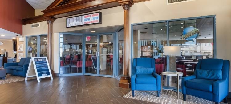 伯利恒舒适套房酒店-近利哈伊大学和LVI机场(Comfort Suites Bethlehem Near Lehigh University and LVI Airport)图片