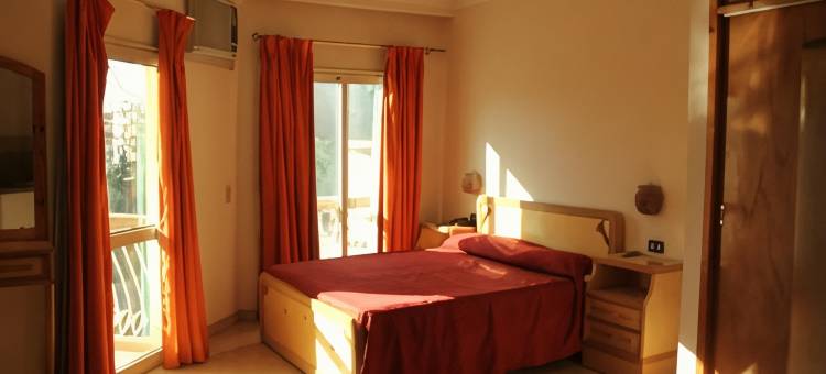 金玫瑰酒店(Golden Rose Hotel)图片