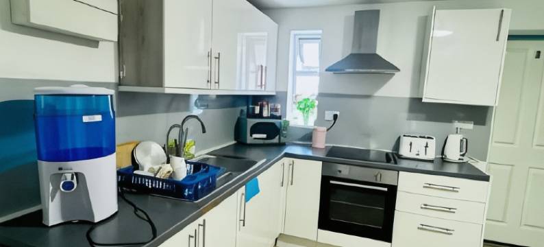 OYO Unique Private Rooms - Bolton Central, Free Parking图片