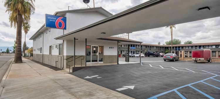加利福尼亚圣贝纳迪诺 6 号开放式套房酒店(Studio 6 Suites San Bernardino, CA)图片