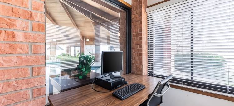 伊克诺旅馆套房酒店(Econo Lodge Inn & Suites)图片