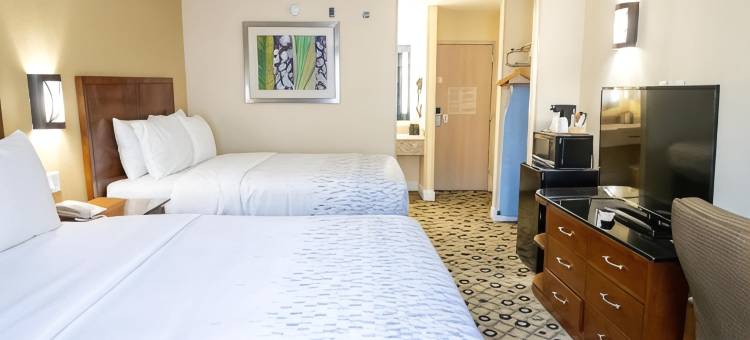 亚特兰大机场南戴斯酒店-温德姆旗下(Days Inn by Wyndham College Park Atlanta Airport South)图片