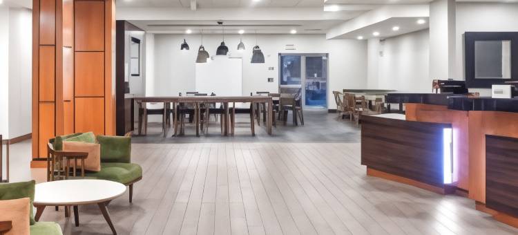 Fairfield Inn & Suites Toronto Mississauga图片