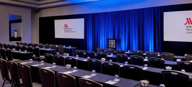 长岛梅尔维尔万豪酒店(Marriott Melville Long Island)图片