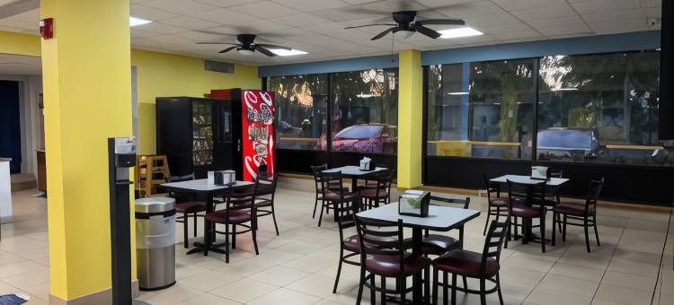 杰克逊维尔机场温德姆戴斯酒店(Days Inn by Wyndham Jacksonville Airport)图片