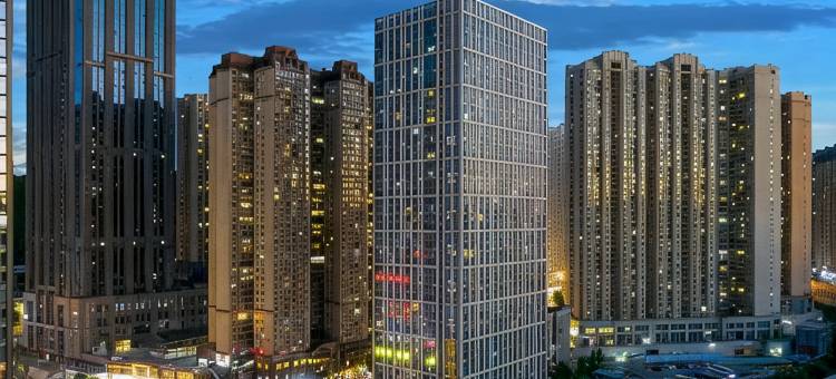 贵阳花果园晟豪嘉悦酒店(财富广场3号楼店)图片