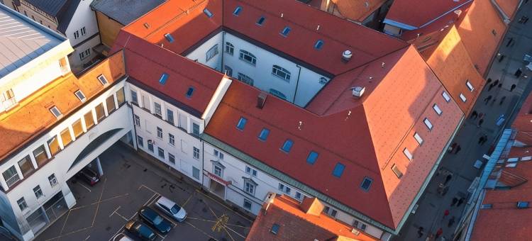 马里博尔UNI民宿酒店(B&B Maribor UNI Hostel)图片