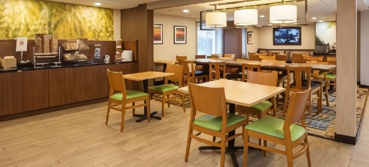 舒适酒店 - 戴达姆-波士顿大都会西区(Comfort Inn - Dedham-Boston MetroWest)图片