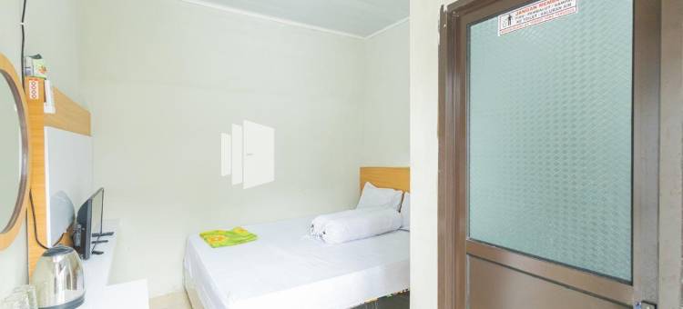 阿提克民宿伊斯兰教米特拉红门(Atiq Homestay Syariah Mitra RedDoorz)图片