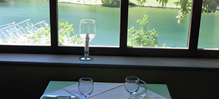 湖边木屋山区酒店(Chalet Sul Lago Hotel in Montagna)图片