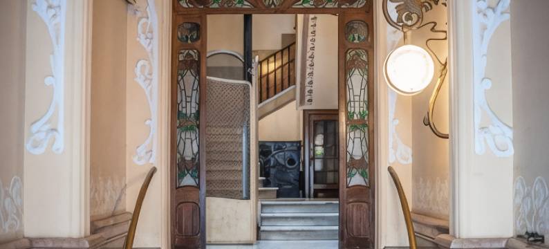 伊人时尚中心公寓(You Stylish City Center Apartments)图片