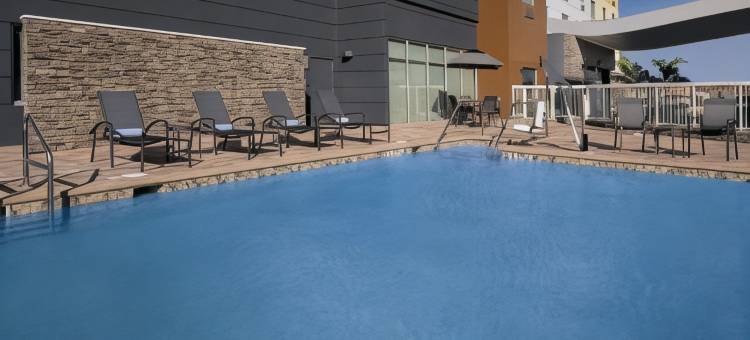 迈阿密机场西多拉万豪万枫套房酒店(Fairfield Inn & Suites Miami Airport West/Doral)图片