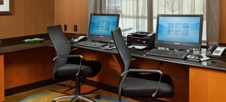 匹兹堡内维尔岛万豪万枫套房酒店(Fairfield Inn & Suites Pittsburgh Neville Island)图片