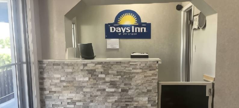北卡罗来纳州索尔兹伯里温德姆戴斯酒店(Days Inn by Wyndham Salisbury, NC)图片