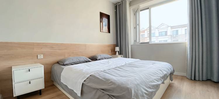 浪漫两居室公寓(环保路分店)图片