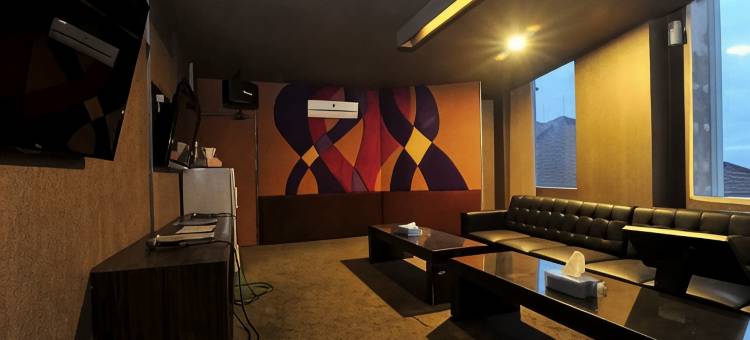三宝拢开放式套房酒店(Studio Inn & Suites Semarang)图片