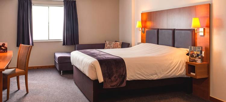 普瑞米尔曼彻斯特机场酒店(Premier Inn Manchester Airport (M56/J6) Runger Lane South)图片
