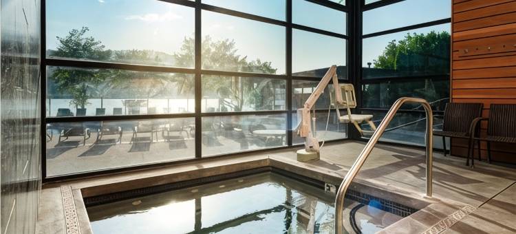 胡德里弗贝斯特韦斯特优质酒店(Best Western Plus Hood River Inn)图片