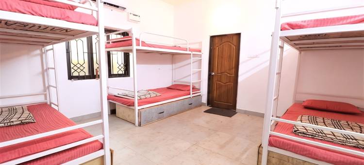 果阿邦罗兹维拉青年旅馆(Rootsvilla Vagator - Longstays, Coworking Backpacker's Hostel)图片