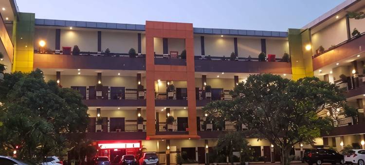 新梅尔德卡帕蒂酒店(Hotel New Merdeka Pati)图片