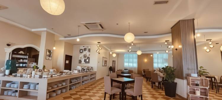 普特拉布哈马纳酒店(Putra Brasmana Hotel)图片