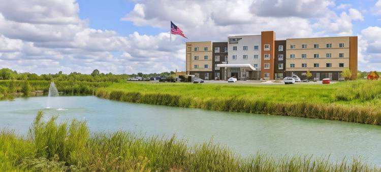 沃伦斯堡万枫酒店及套房(Fairfield Inn & Suites Warrensburg)图片
