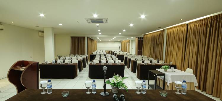 百得酒店(The Pade Hotel)图片