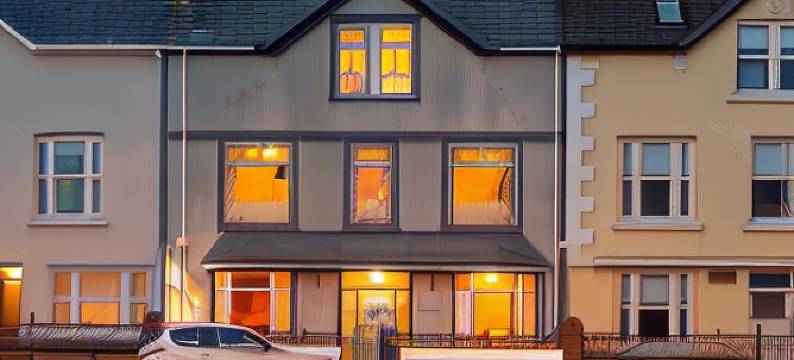 水滨(The Waterfront)图片