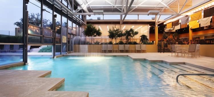 诺克斯维尔西部-雪松崖假日酒店(Holiday Inn Knoxville West- Cedar Bluff RD)图片