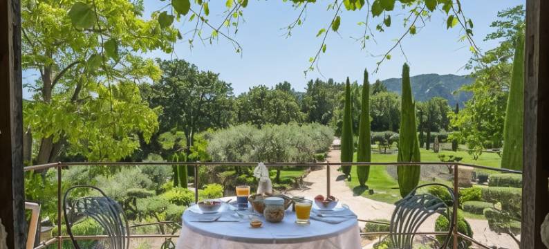 鲁乐兹区酒店(Domaine les Roullets)图片