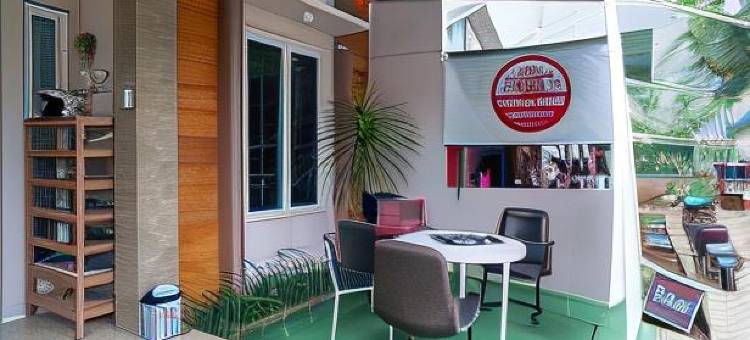 红多兹伊斯兰酒店-近哥打电影院贾蒂亚西购物中心(RedDoorz Syariah Near Kota Cinema Mall Jatiasih)图片