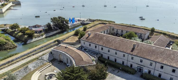 皮埃尔&假期乐堡德拉拉德酒店(Résidence Pierre & Vacances le Fort de la Rade)图片