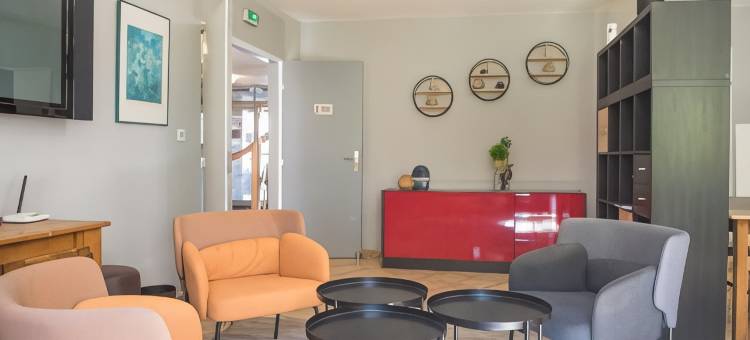 勒拉克酒店(Logis Hotel le Lac)图片