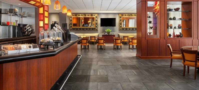 哥伦布市中心万丽酒店(Renaissance Columbus Downtown Hotel)图片