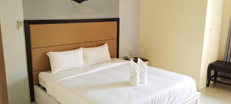 波恩邦达尔酒店(Boonbundal Hotel)图片