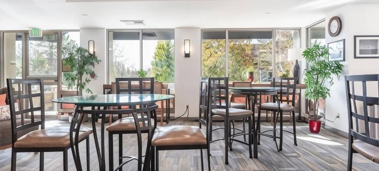 班布里奇岛马歇尔套房酒店 - 贝斯特韦斯特舒尔住宿精选(Marshall Suites)图片