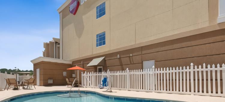 不伦瑞克贝斯特韦斯特优质套房酒店(Best Western Plus Brunswick Inn  Suites)图片