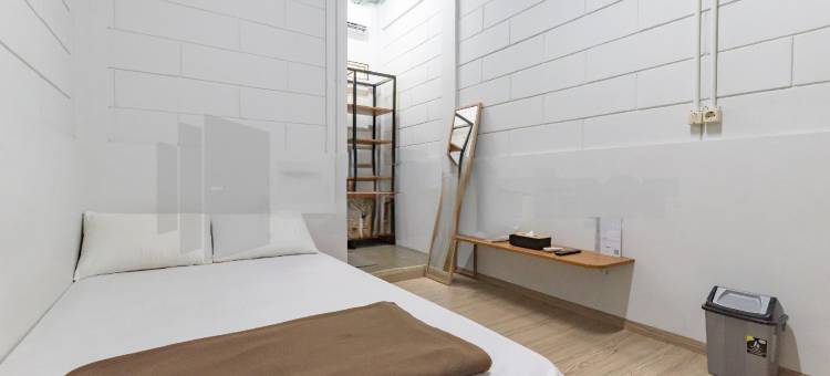 万塔丽文万隆红帕特纳(Manta Living Bandung RedPartner)图片