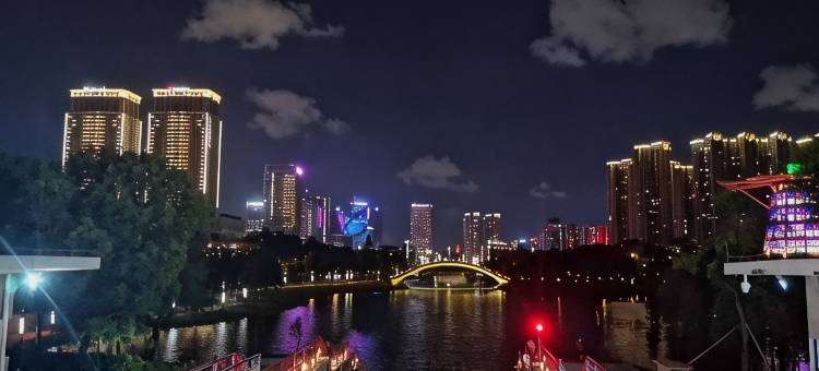 千锐国际公寓(佛山千灯湖店)图片