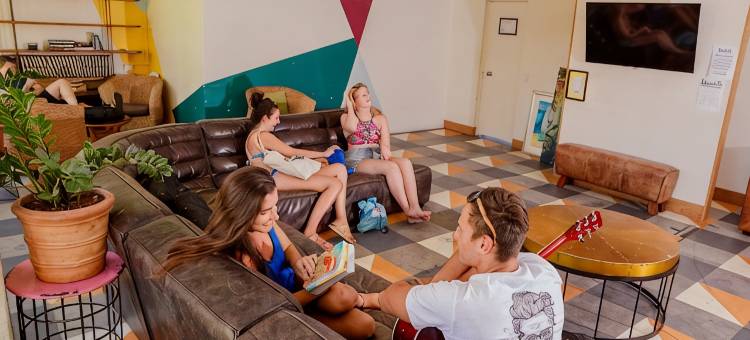 邦克冲浪者天堂背包客青年旅舍(Bunk Surfers Paradise International Backpacker Hostel)图片