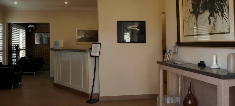 方济菲腊汽车旅馆服务式公寓(Francis Phillip Motor Inn and the Lodge)图片