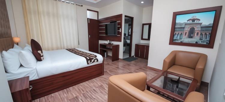 钦亚里绍尔社会宫殿酒店(Hotel Social Palace, Chinyalisaur)图片