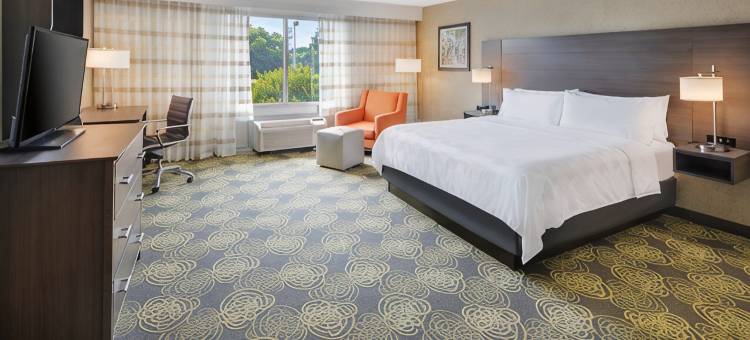 Holiday Inn 夏洛茨维尔- UNIV区(Holiday Inn CHARLOTTESVILLE-UNIV AREA by IHG)图片